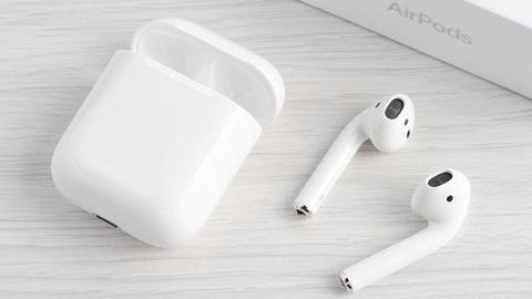 APPLE AIRPODS 2ND GENERATION freeshipping - Emará