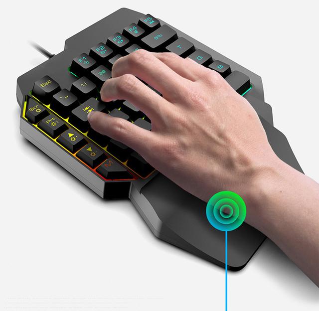 Teclado Gamer One Hand Semi-Mecanico Retroiluminado Rgb TACTICAL freeshipping - Emará